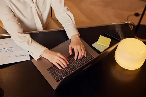 潮流英文待含义的